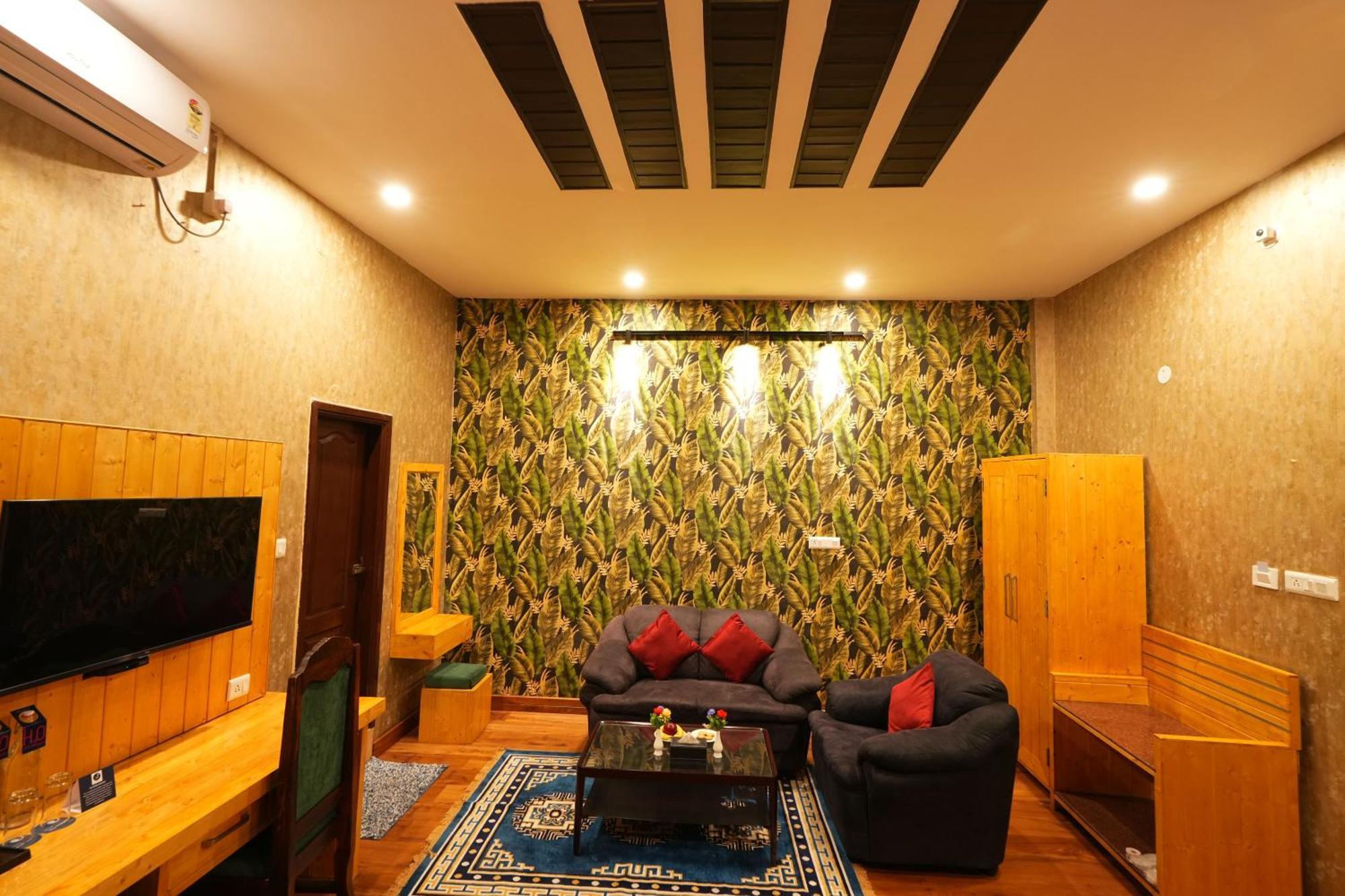 Zip By Spree Hotels Bella Heights Mcleodganj دارامشالا المظهر الخارجي الصورة