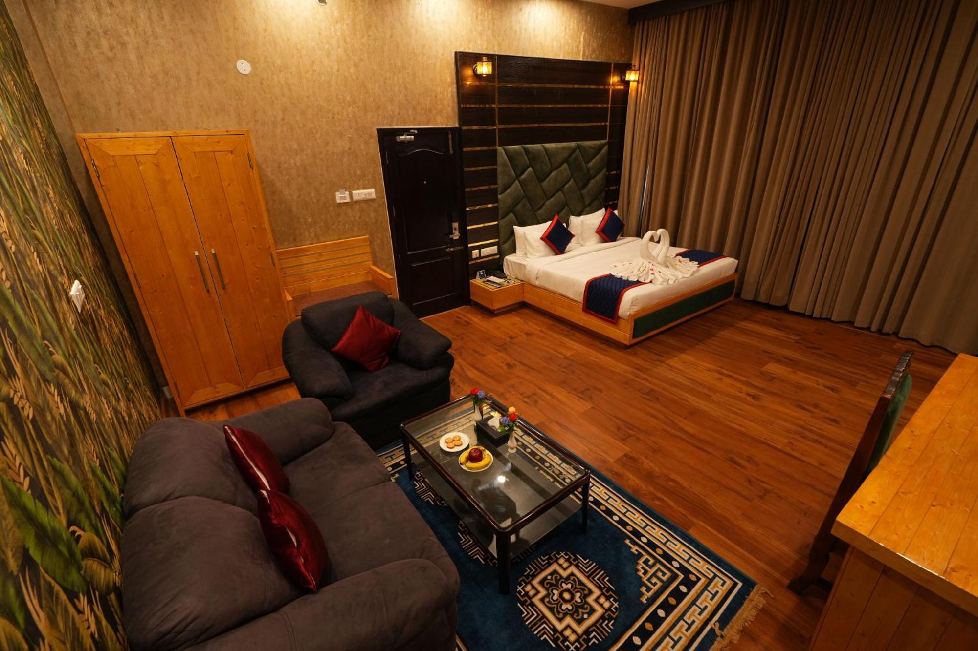 Zip By Spree Hotels Bella Heights Mcleodganj دارامشالا المظهر الخارجي الصورة